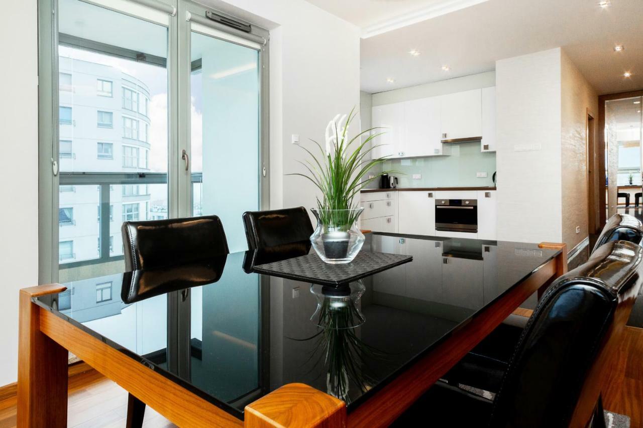 Warsaw Promenada Family Apartment By Noclegi Renters Exterior photo